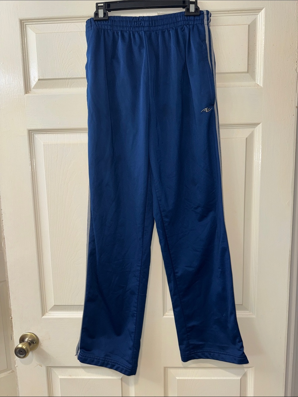 Athletic Works Blue Men's Track Pants with Grey Side Stripes Size Medium GUC